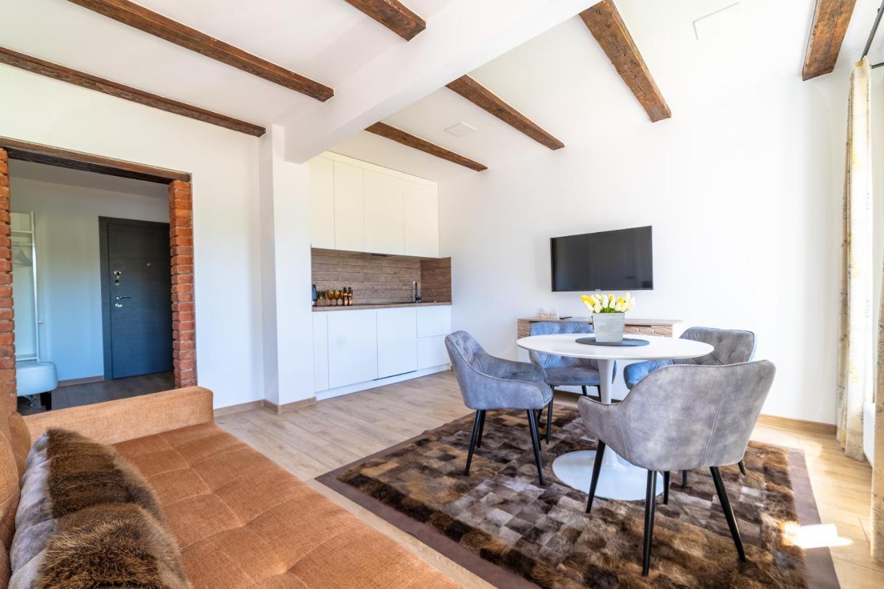 Apartamentai Muzika Silutė Bagian luar foto