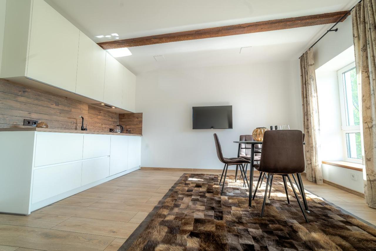 Apartamentai Muzika Silutė Bagian luar foto