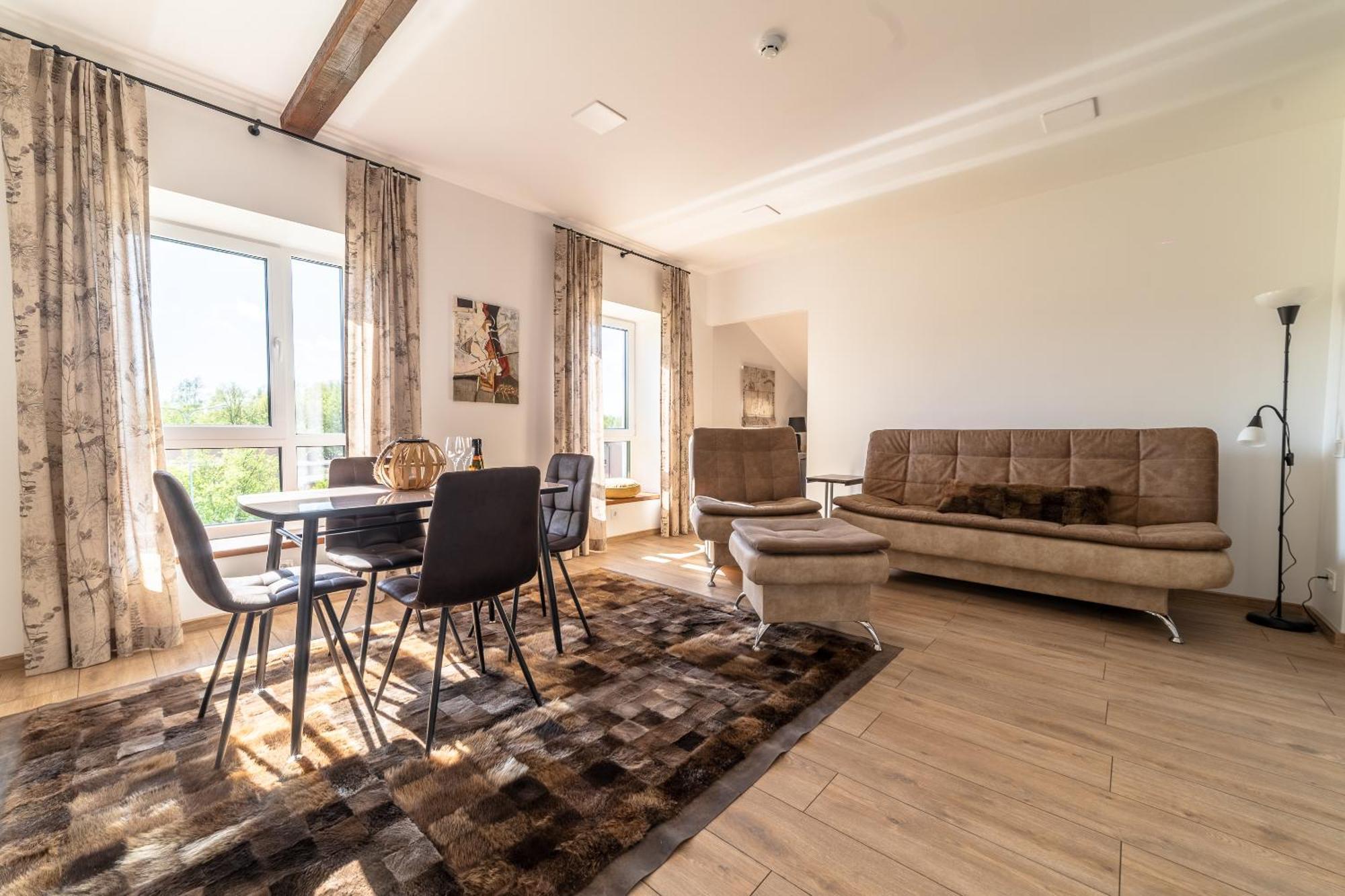 Apartamentai Muzika Silutė Ruang foto